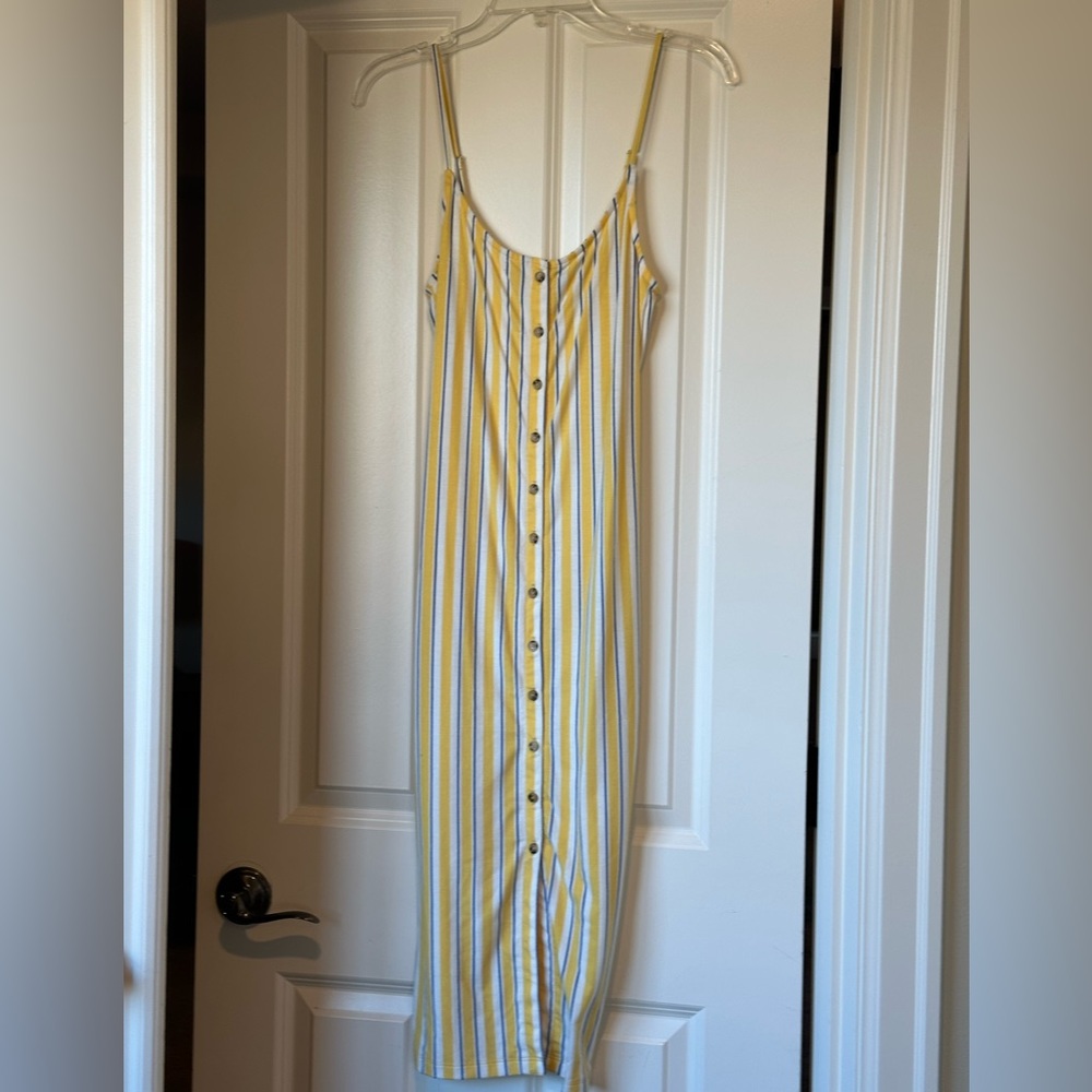 Forever 21 Yellow, Blue, & White Striped Maxi Dress Size M